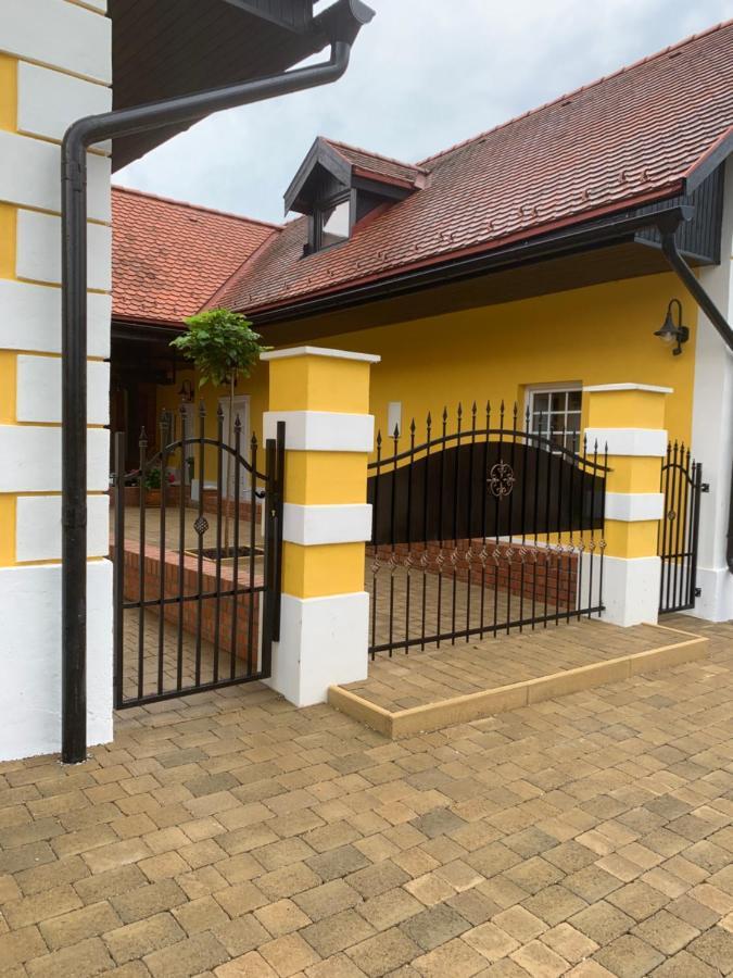 The Tasty Rooms Betliar Exterior foto